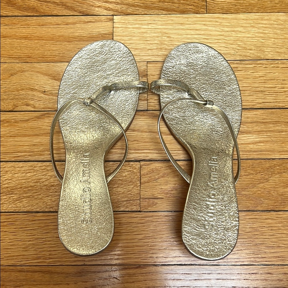 Studio Amelia Gold Women's Sandals